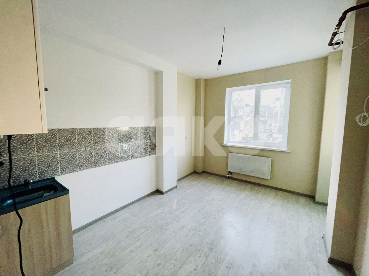 Фото №1: 2-комнатная квартира 54&nbsp;м², 1/10&nbsp;эт. - Горячий Ключ, мкр. Курортная Зона, ул. Ленина, 147А