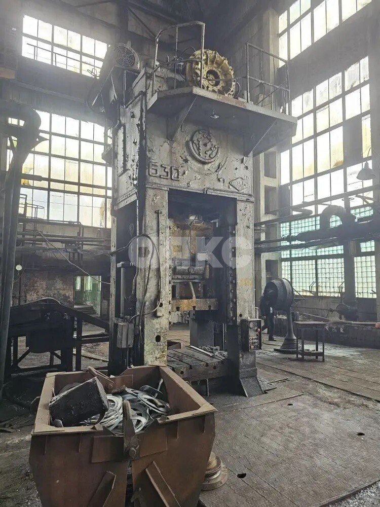 Фото №6: Коммерция 14000&nbsp;м², 1/1&nbsp;эт. - Донецк, пр-кт Ленина, 40