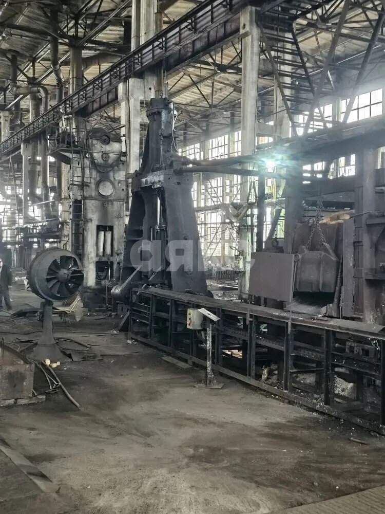 Фото №8: Коммерция 14000&nbsp;м², 1/1&nbsp;эт. - Донецк, пр-кт Ленина, 40