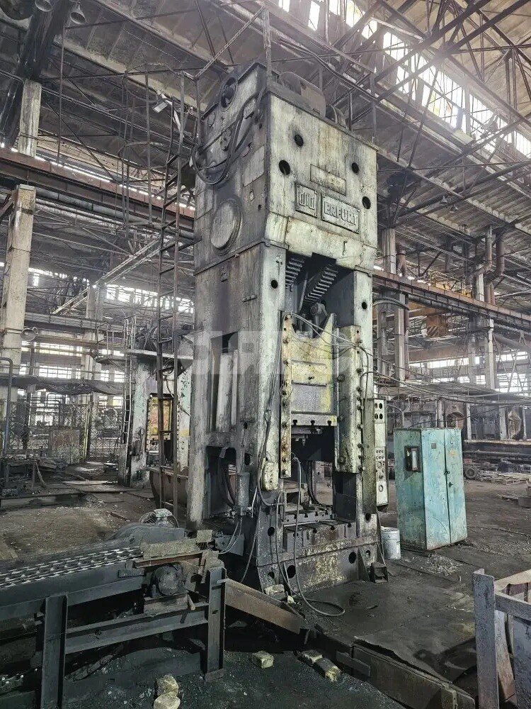Фото №14: Коммерция 14000&nbsp;м², 1/1&nbsp;эт. - Донецк, пр-кт Ленина, 40