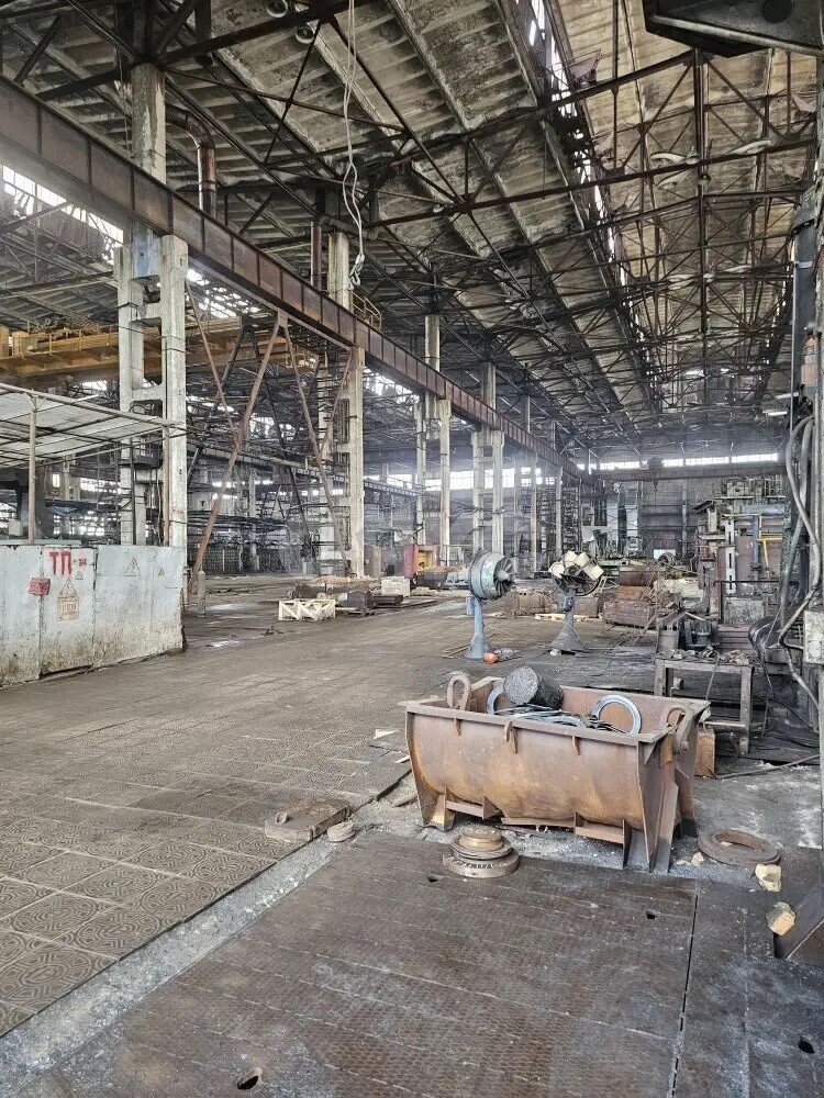 Фото №17: Коммерция 14000&nbsp;м², 1/1&nbsp;эт. - Донецк, пр-кт Ленина, 40