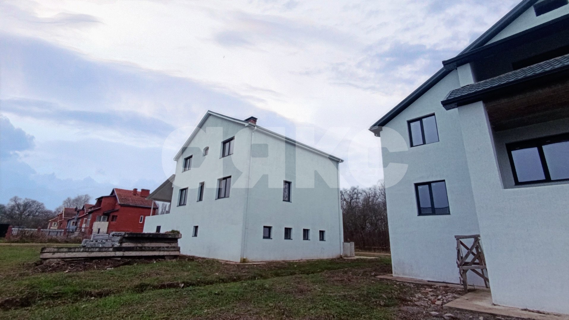 Фото №6: Дом 390&nbsp;м² + 8&nbsp;сот., 1&nbsp;эт. - Саратовская, мкр. 4-й, ул. Шоссейная, 179