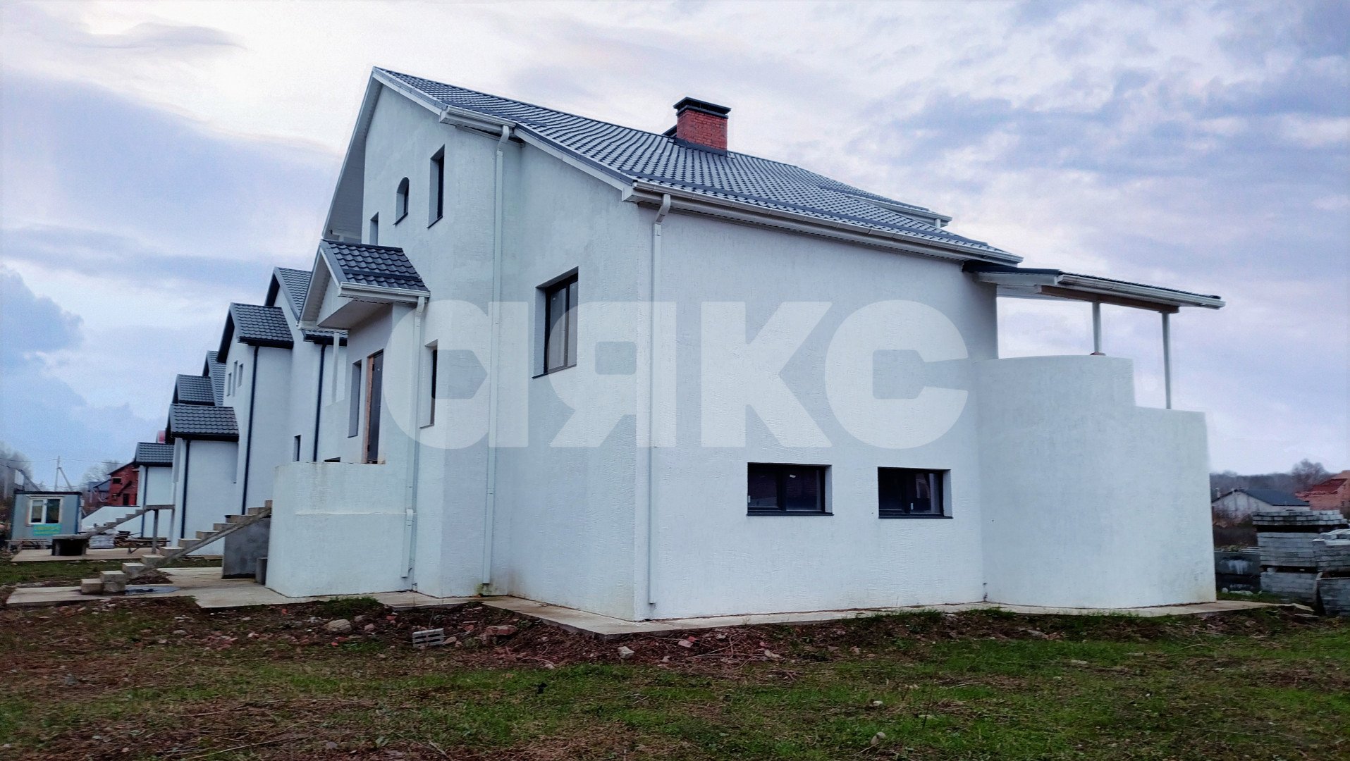 Фото №5: Дом 390&nbsp;м² + 8&nbsp;сот., 1&nbsp;эт. - Саратовская, мкр. 4-й, ул. Шоссейная, 179