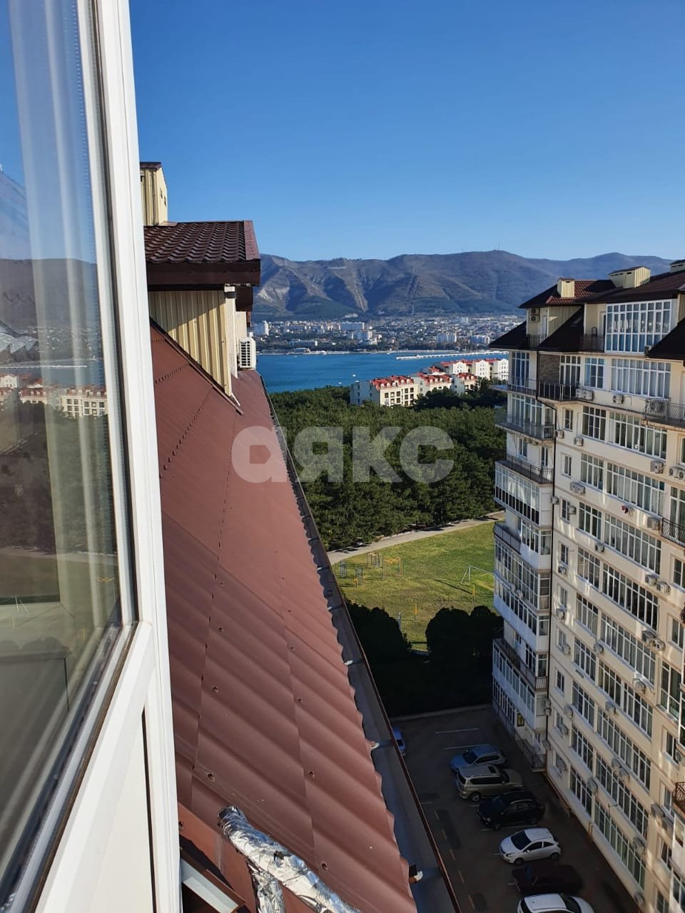 Фото №20: 2-комнатная квартира 64&nbsp;м², 11/11&nbsp;эт. - Геленджик, мкр. Толстый Мыс, ул. Южная, 35/1