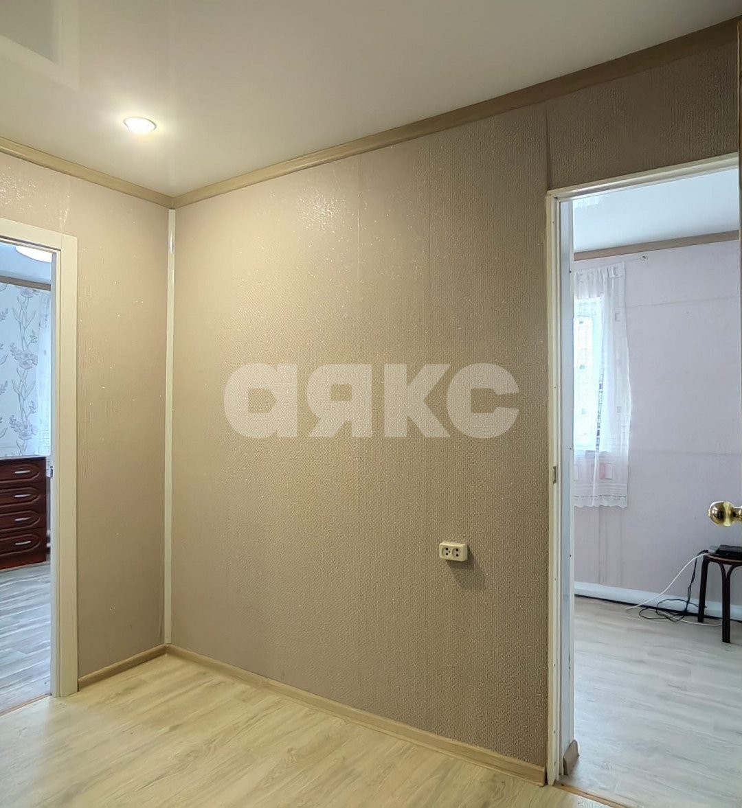 Фото №8: 2-комнатная квартира 33&nbsp;м², 2/2&nbsp;эт. - Анапа, пр-д Отважных, 1