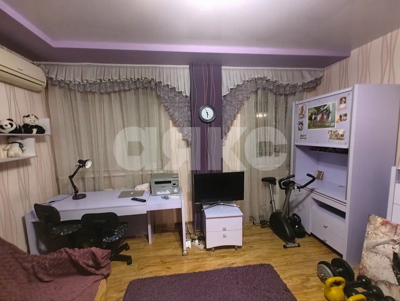Фото №11: 3-комнатная квартира 104&nbsp;м², 8/10&nbsp;эт. - Волгоград, Центральный, мкр. 101-й, ул. Новороссийская, 11
