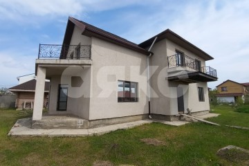Фото №1: Дом 305 м² + 10 сот., 2 эт. - Пятихатки, ул. Дружбы, 14