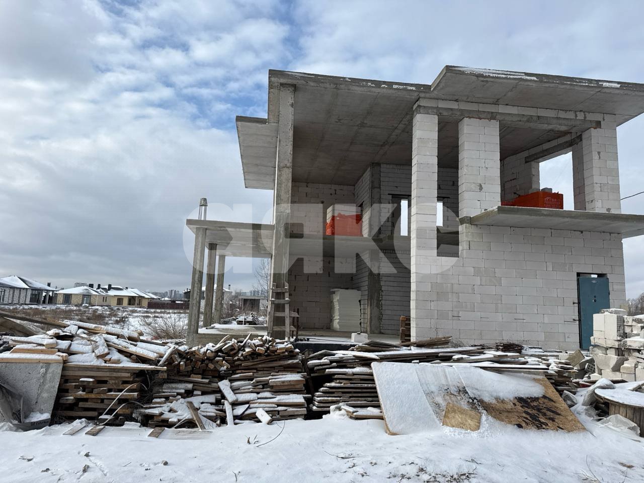 Фото №7: Коттедж 200&nbsp;м² + 7&nbsp;сот., 2&nbsp;эт. - СНТ Бобры, ул. Фианитовая