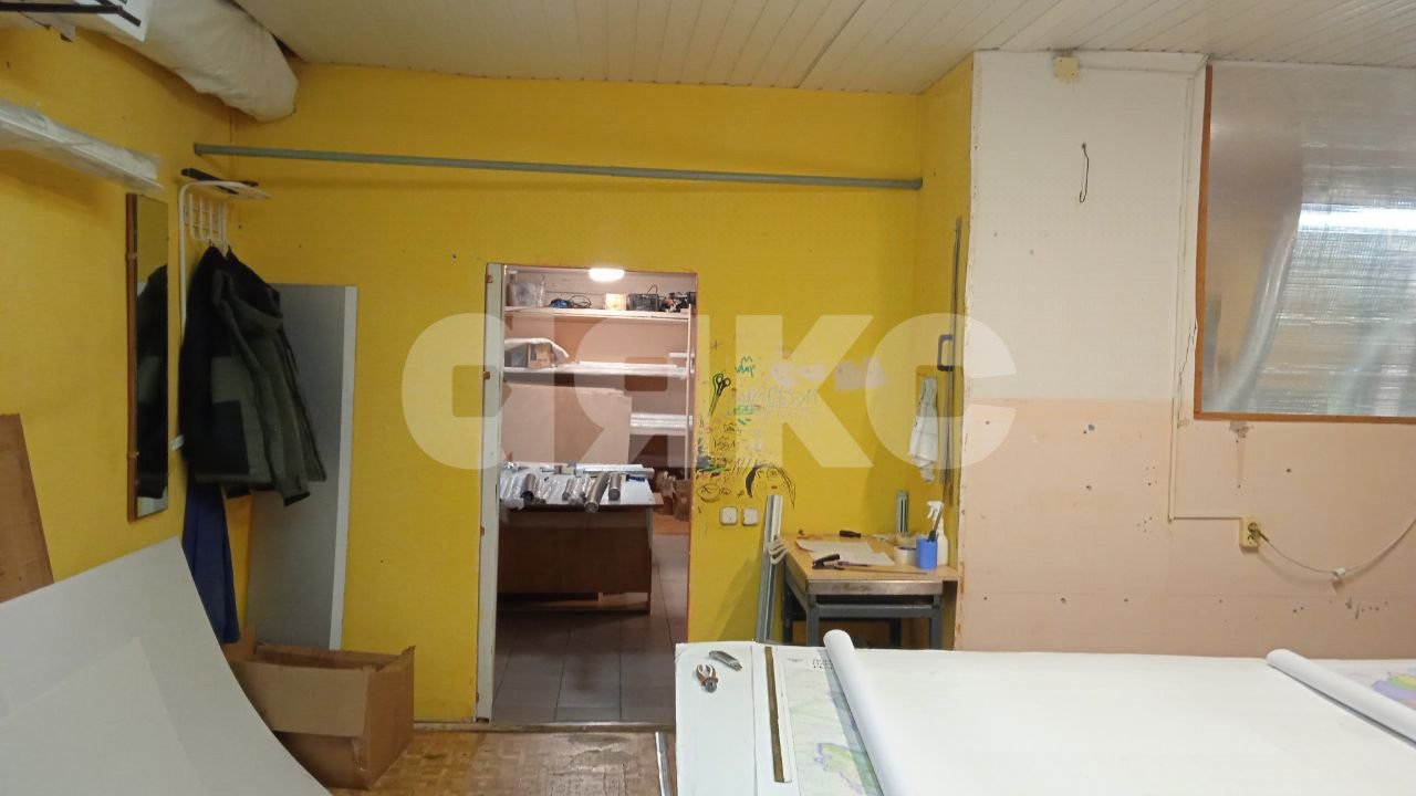 Фото №2: Коммерция 83&nbsp;м², -1/5&nbsp;эт. - Волгоград, р. Ворошиловский, ул. Рабоче-Крестьянская, 27