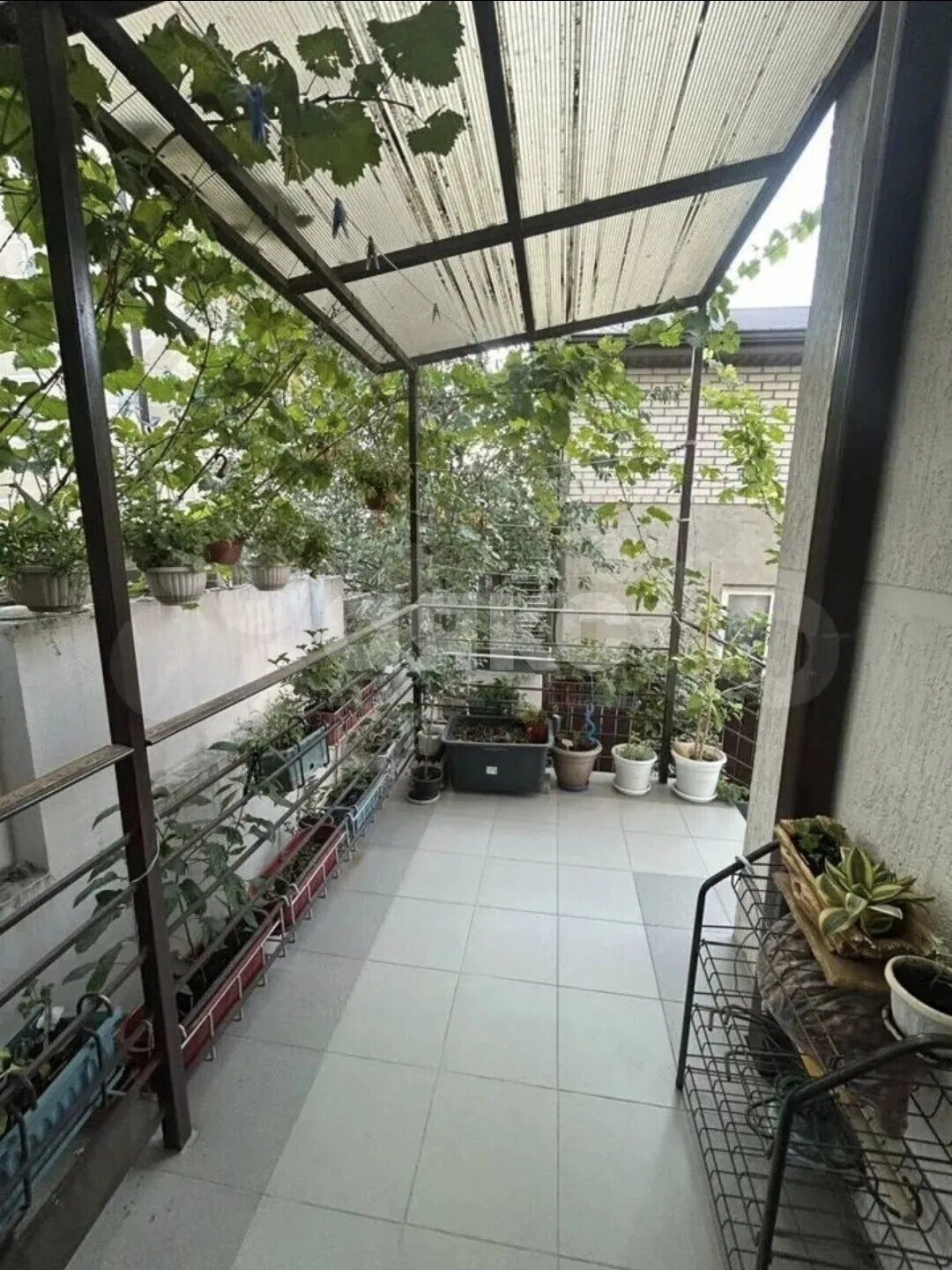 Фото №8: 2-комнатная квартира 70&nbsp;м², 2/2&nbsp;эт. - Геленджик, мкр. Магилат, ул. Цветочная, 34