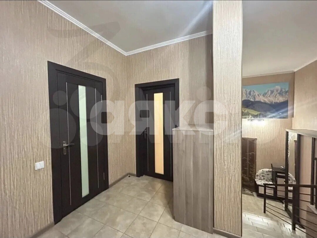 Фото №6: 2-комнатная квартира 70&nbsp;м², 2/2&nbsp;эт. - Геленджик, мкр. Магилат, ул. Цветочная, 34