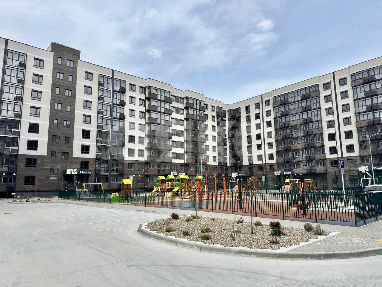 Фото №14: 2-комнатная квартира 70&nbsp;м², 6/8&nbsp;эт. - Темрюк, ул. Дальняя, 30
