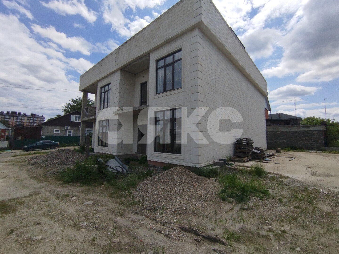 Фото №1: Дуплекс 160&nbsp;м² + 2&nbsp;сот., 2&nbsp;эт. - Горячий Ключ, мкр. Старый Рынок, ул. Кондратьева