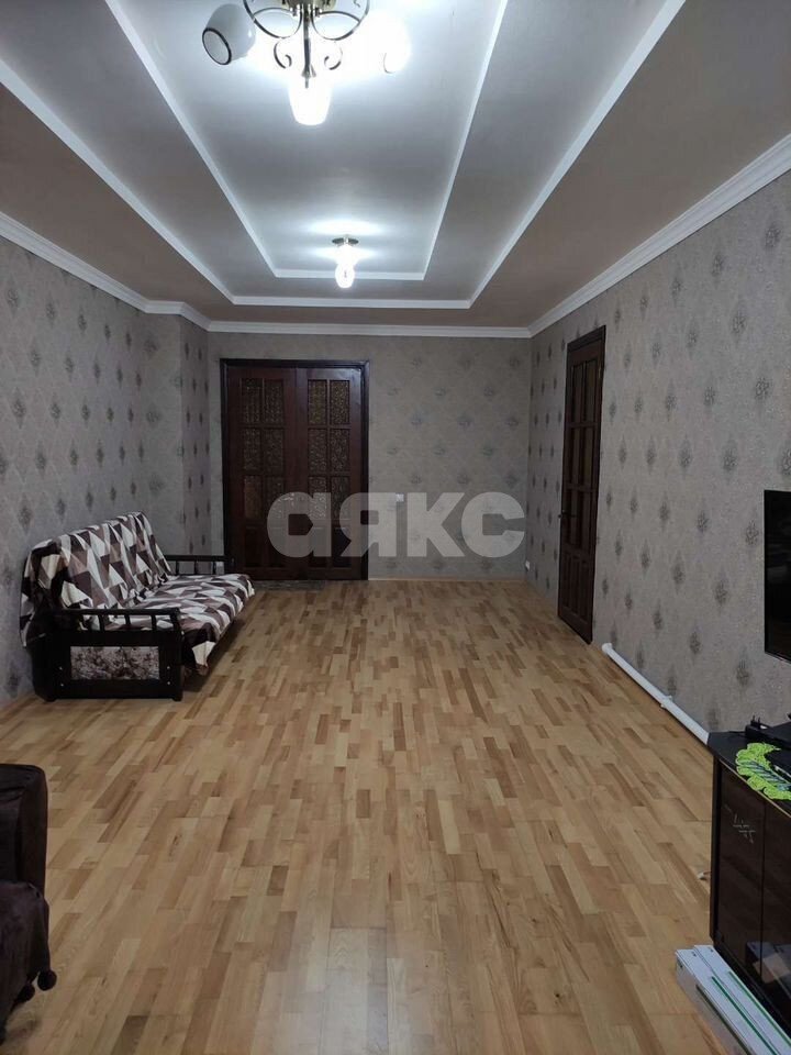 Фото №2: Дом 262&nbsp;м² + 11.84&nbsp;сот., 2&nbsp;эт. - Горячий Ключ, мкр. Городская Больница, ул. Космонавтов