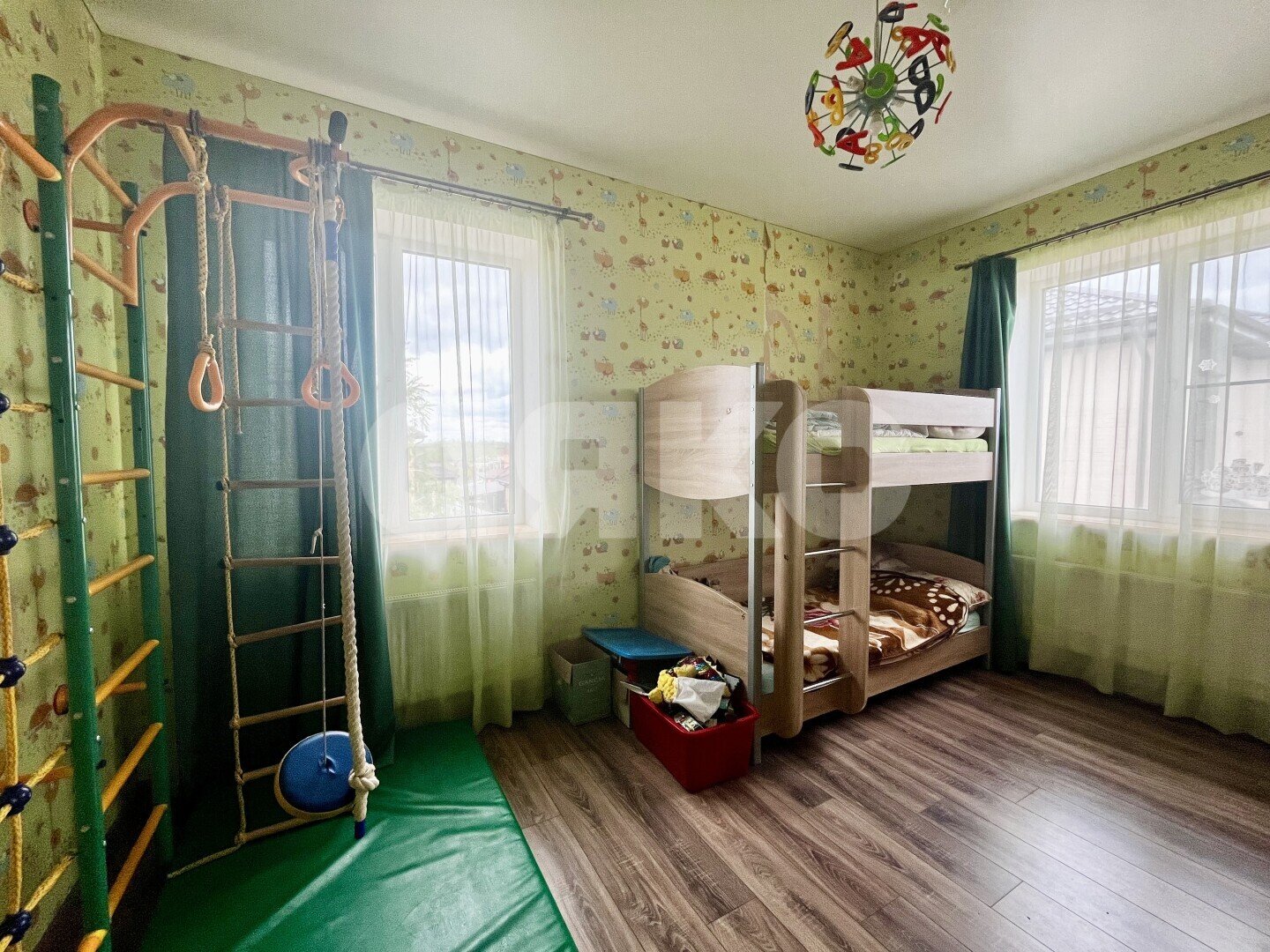 Фото №13: Дом 215&nbsp;м² + 5.5&nbsp;сот., 2&nbsp;эт. - Щепкин, п. коттеджный  Щепкин, ул. Адмирала Сорокина