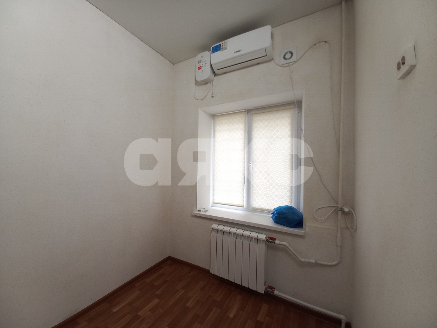 Фото №1: Коммерция 10&nbsp;м², 1/5&nbsp;эт. - Волгоград, р. Краснооктябрьский, ул. Маршала Ерёменко, 108