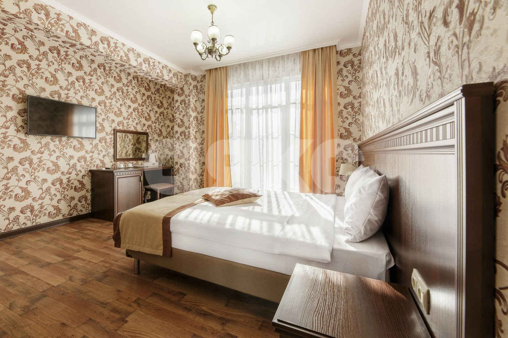 Фото №28: Дом 987&nbsp;м² + 3.71&nbsp;сот., 4&nbsp;эт. - Анапа, ул. Тургенева, 1