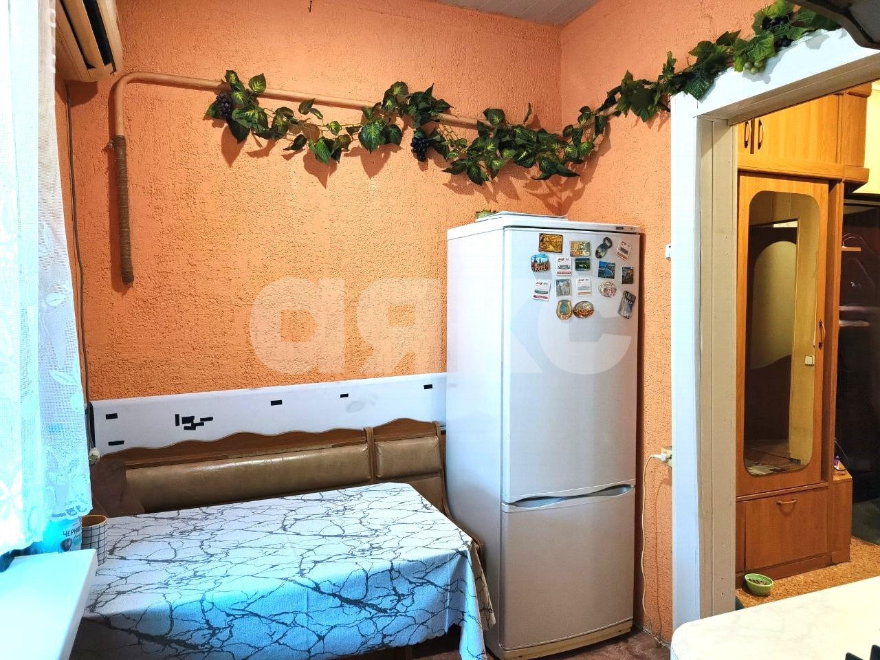 Фото №3: 2-комнатная квартира 47&nbsp;м², 1/2&nbsp;эт. - Волгоград, Тракторозаводский, 415-й, п. ГЭС, ул. Героев Шипки, 1