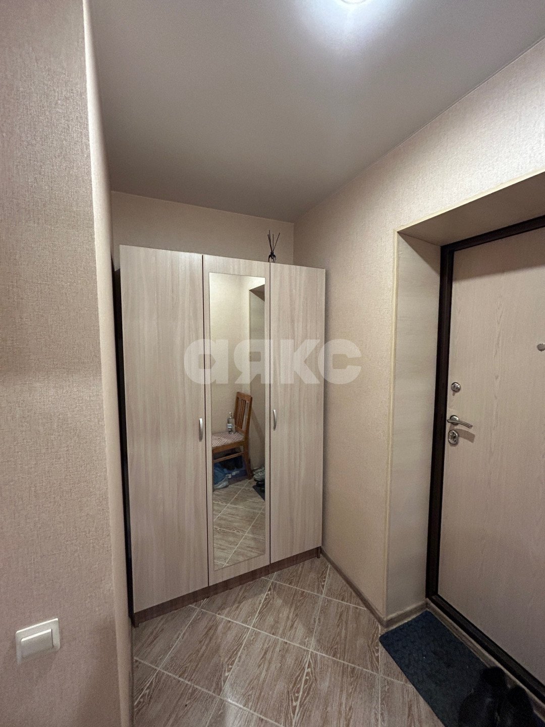 Фото №5: 1-комнатная квартира 32&nbsp;м², 2/5&nbsp;эт. - Волгоград, Дзержинский, п. Ангарский, ул. Жирновская, 19