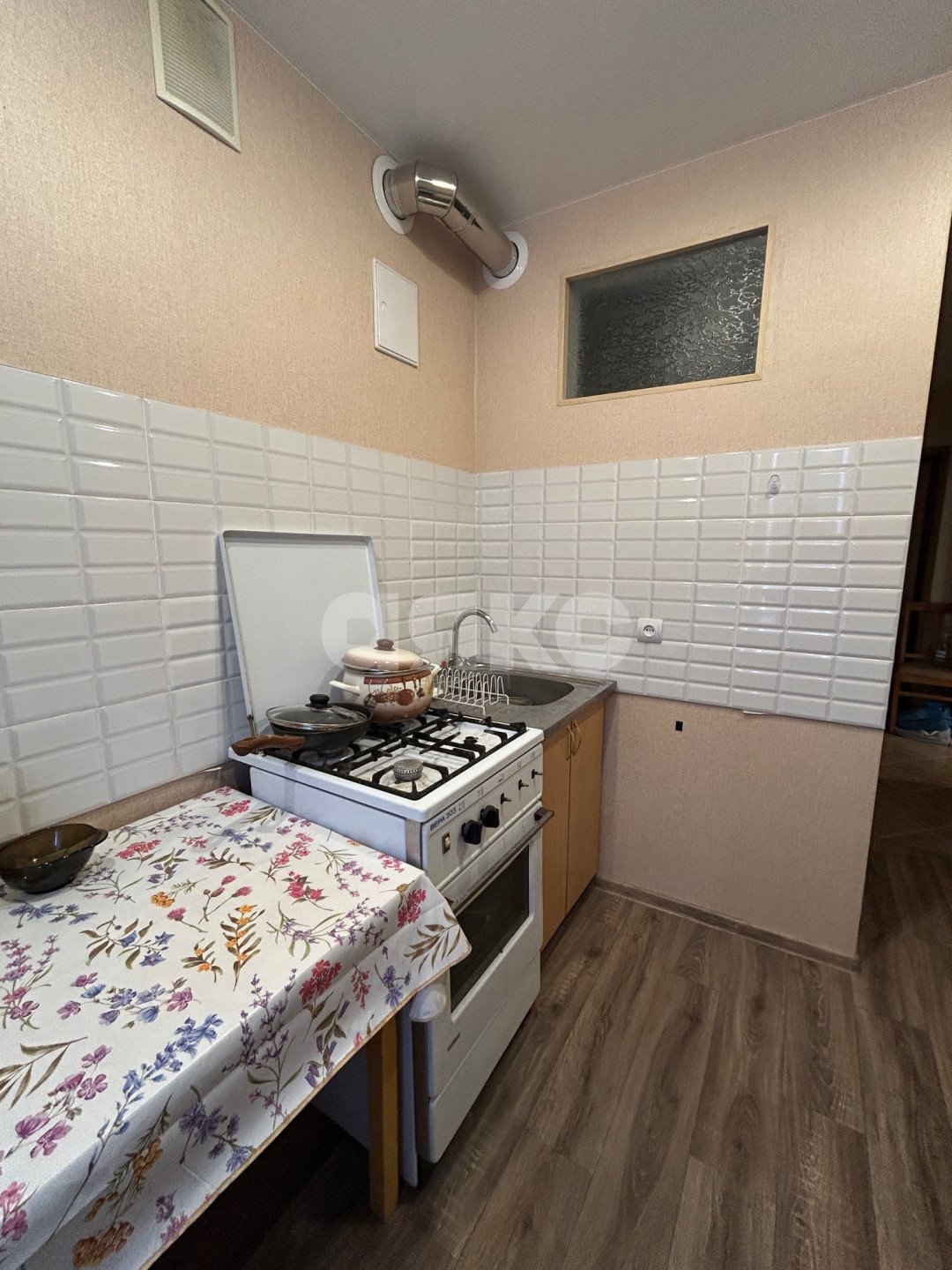 Фото №2: 1-комнатная квартира 32&nbsp;м², 2/5&nbsp;эт. - Волгоград, Дзержинский, п. Ангарский, ул. Жирновская, 19
