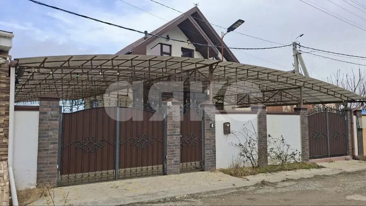 Фото №2: Дом 175&nbsp;м² + 6.7&nbsp;сот., 2&nbsp;эт. - Супсех, ул. Покровская