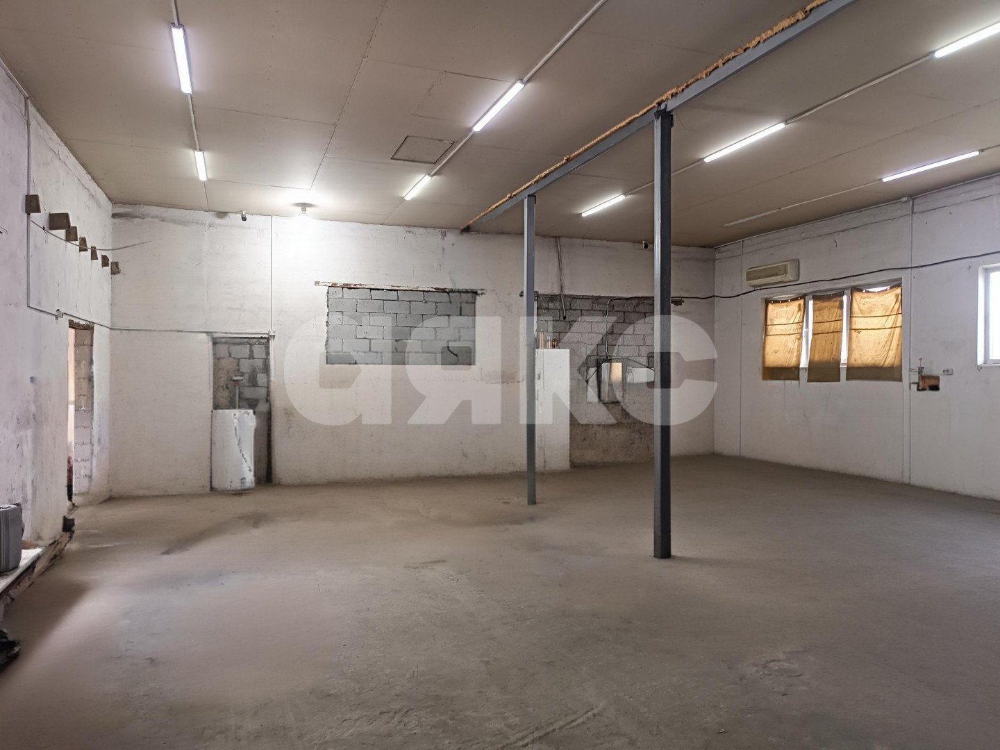 Фото №9: Дом 190&nbsp;м² + 6&nbsp;сот., 1&nbsp;эт. - Волгоград, Тракторозаводский, СНТ Дзержинец, Алюминиевский массив, мкр. квартал № 9, ул. Шурухина, 86/94