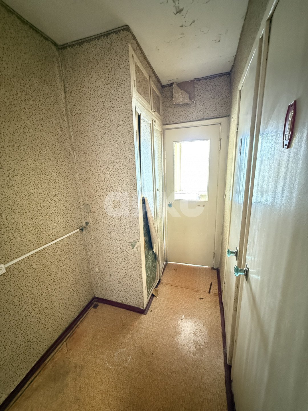 Фото №10: 2-комнатная квартира 48&nbsp;м², 5/5&nbsp;эт. - Новомосковск, мкр. 1-й Урванский, ул. Есенина, 5