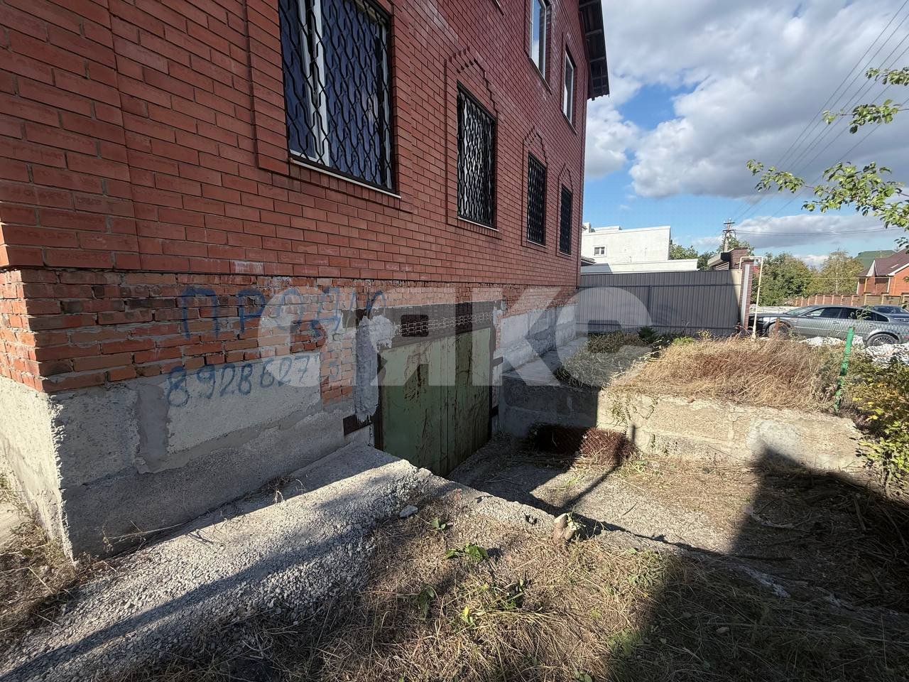 Фото №2: Дом 600&nbsp;м² + 8.5&nbsp;сот., 2&nbsp;эт. - Верхнетемерницкий, ул. Кюри