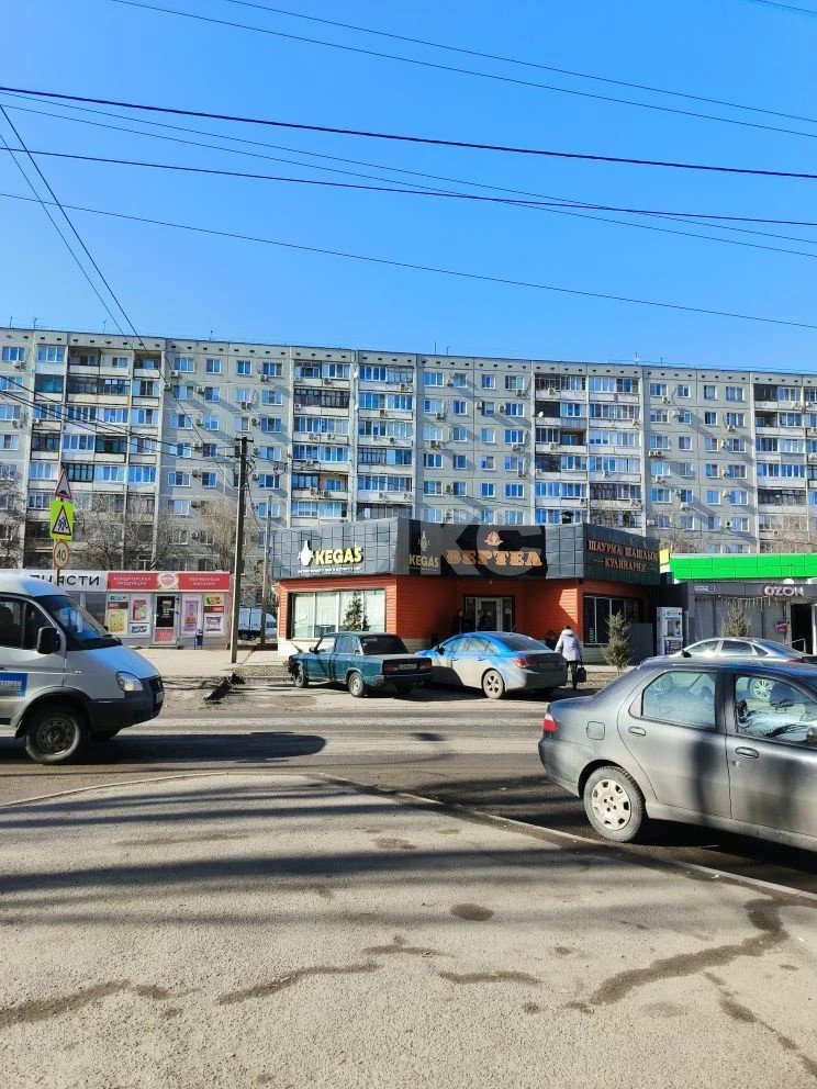 Фото №25: 4-комнатная квартира 85&nbsp;м², 9/9&nbsp;эт. - Волгоград, Ворошиловский, мкр. 205-й, ул. Кузнецкая, 26