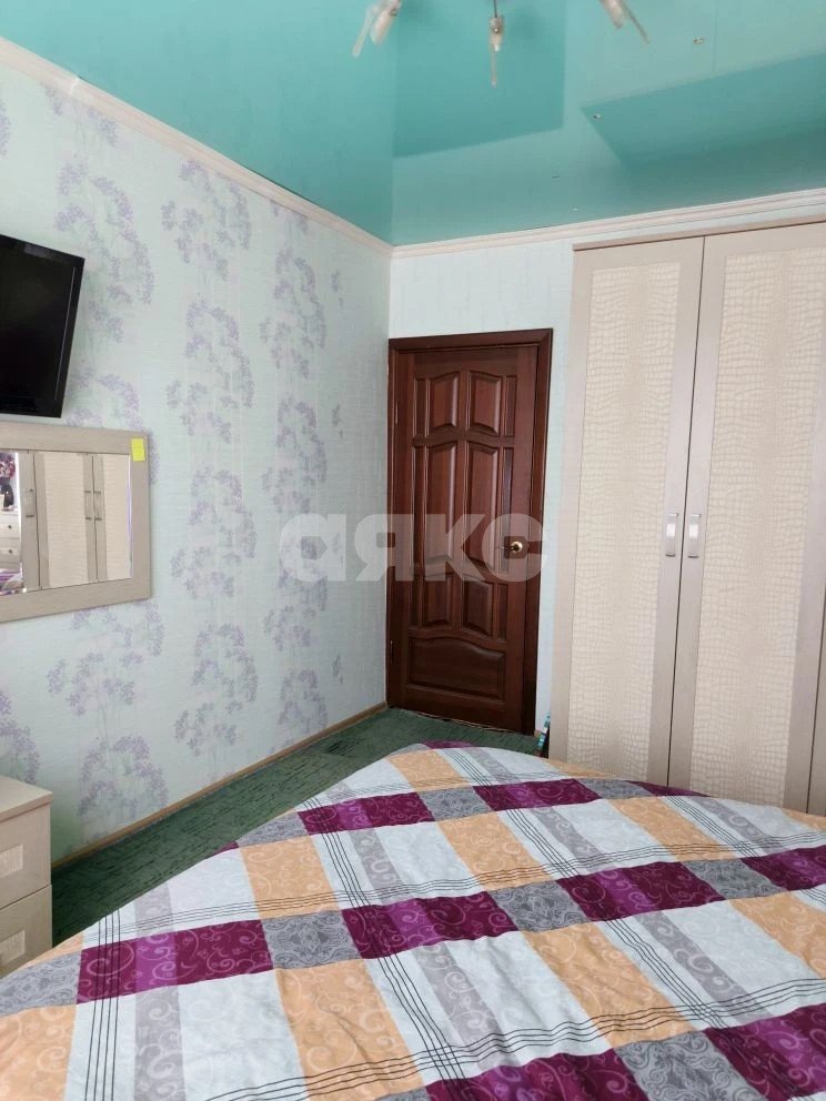 Фото №13: 4-комнатная квартира 85&nbsp;м², 9/9&nbsp;эт. - Волгоград, Ворошиловский, мкр. 205-й, ул. Кузнецкая, 26