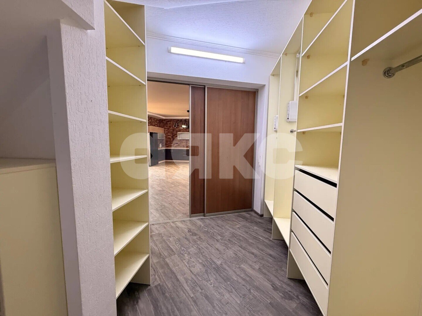 Фото №44: Дом 249&nbsp;м² + 5.3&nbsp;сот., 2&nbsp;эт. - Кореновск, ул. Крымская, 1К