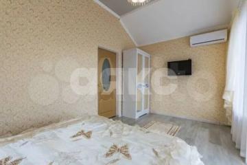 Фото №1: Таунхаус 190 м² + 1.5 сот., 3 эт. - Геленджик, ул. Курортная, 37