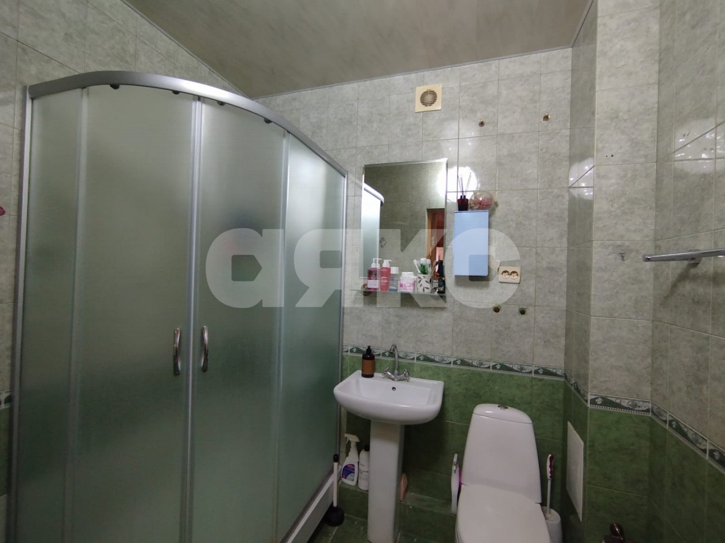 Фото №10: 2-комнатная квартира 59&nbsp;м², 3/4&nbsp;эт. - Горячий Ключ, мкр. Администрация, ул. Черняховского, 74