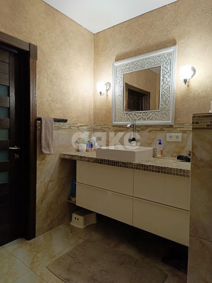 Фото №7: Дом 285&nbsp;м² + 6&nbsp;сот., 3&nbsp;эт. - Красный Крым, п. коттеджный  Зелёный, ул. Бирюзовая