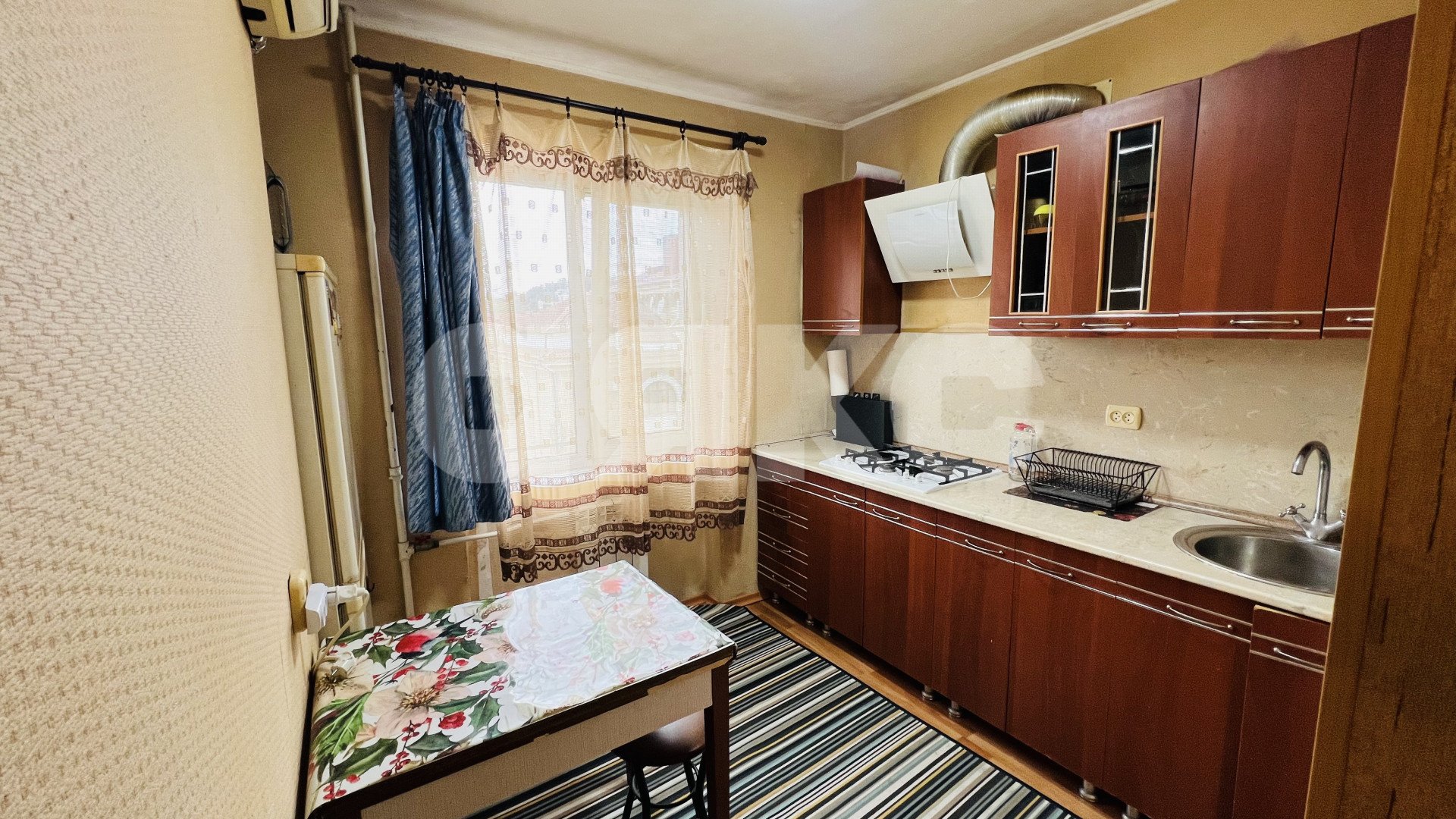 Фото №8: 1-комнатная квартира 30&nbsp;м², 5/5&nbsp;эт. - Сочи, Хостинский, ж/р Хоста, ул. 50 лет СССР, 4