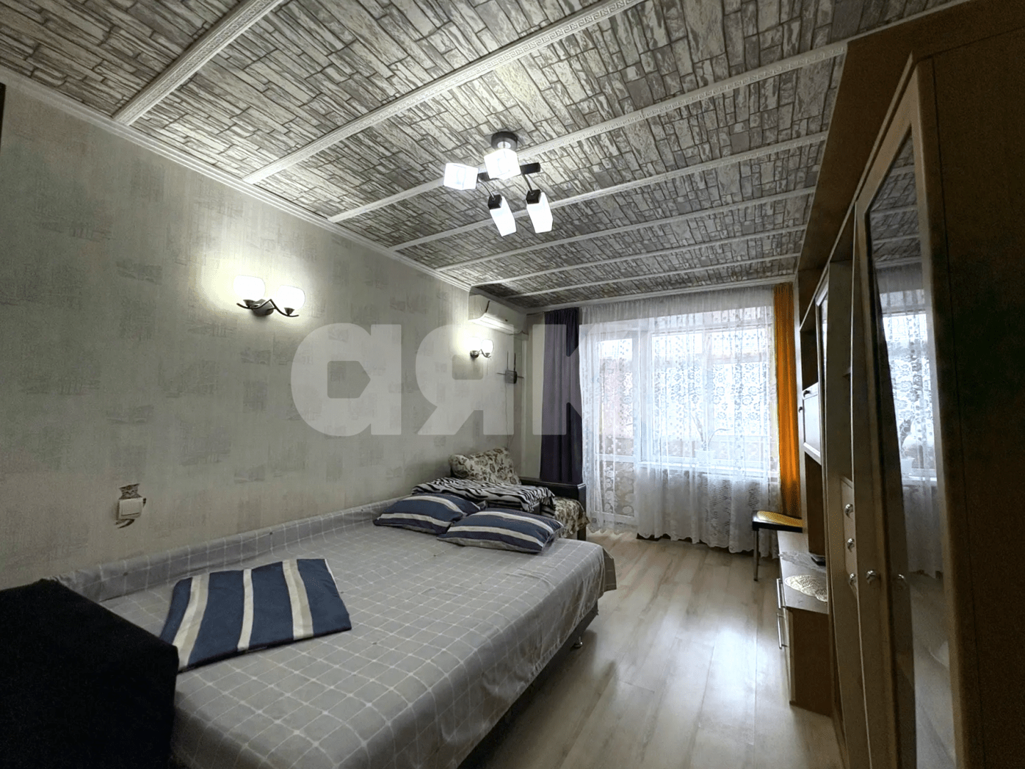 Фото №3: 2-комнатная квартира 45&nbsp;м², 8/9&nbsp;эт. - Волгоград, Тракторозаводский, Спартановка, мкр. 412-й, ул. Гороховцев, 2