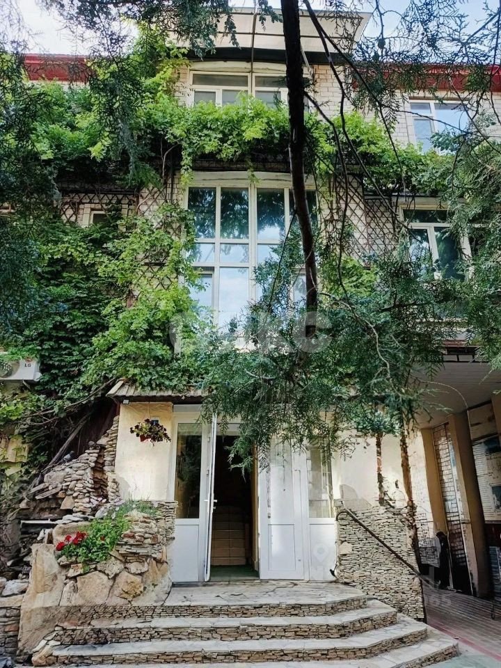 Фото №4: Коммерция 2900&nbsp;м², 1/2&nbsp;эт. - Анапа, ул. Ивана Голубца, 46