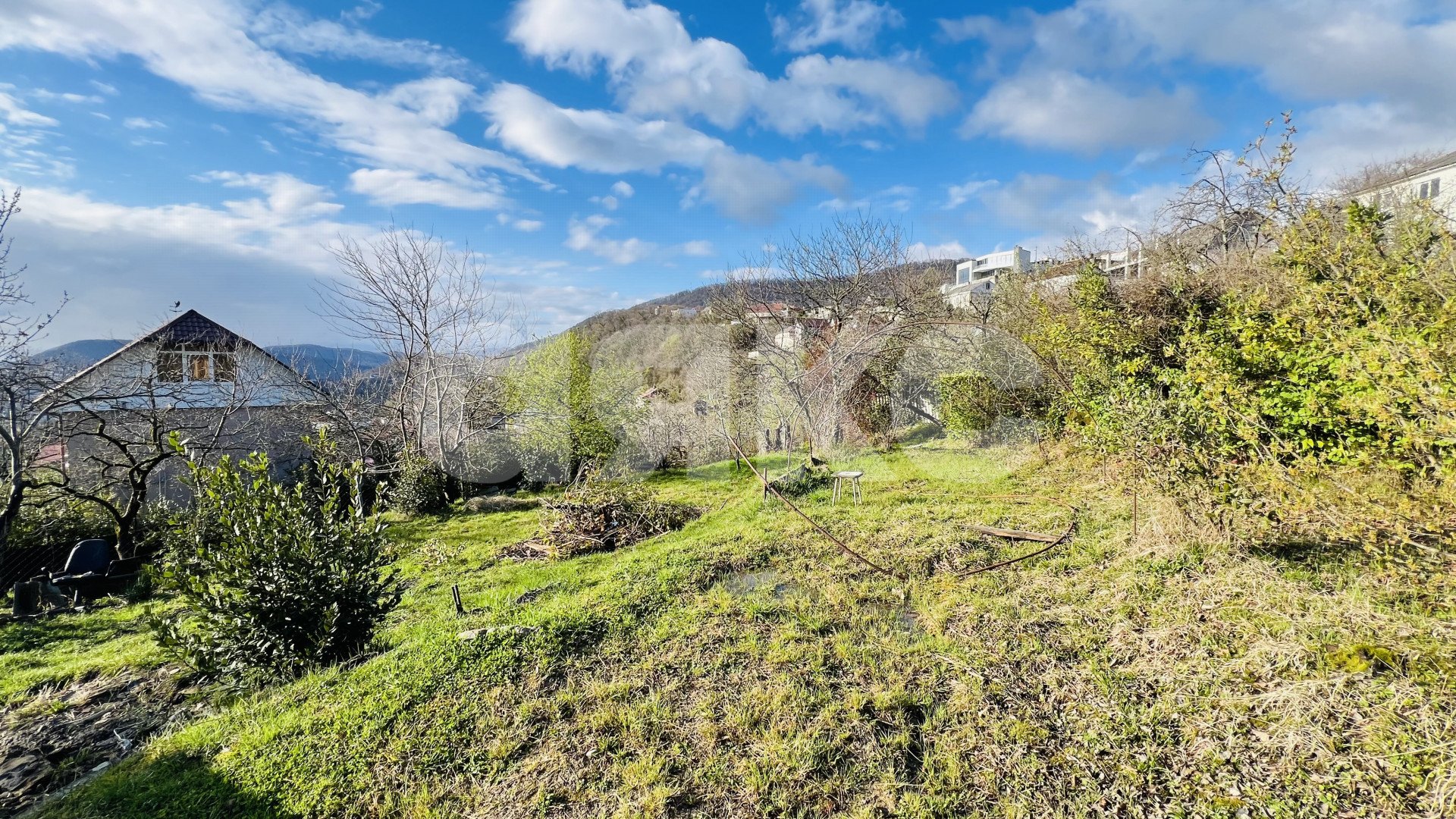 Фото №7: Дом 195&nbsp;м² + 9.77&nbsp;сот., 2&nbsp;эт. - Верхний Юрт, р. Хостинский, ул. Абовяна, 77