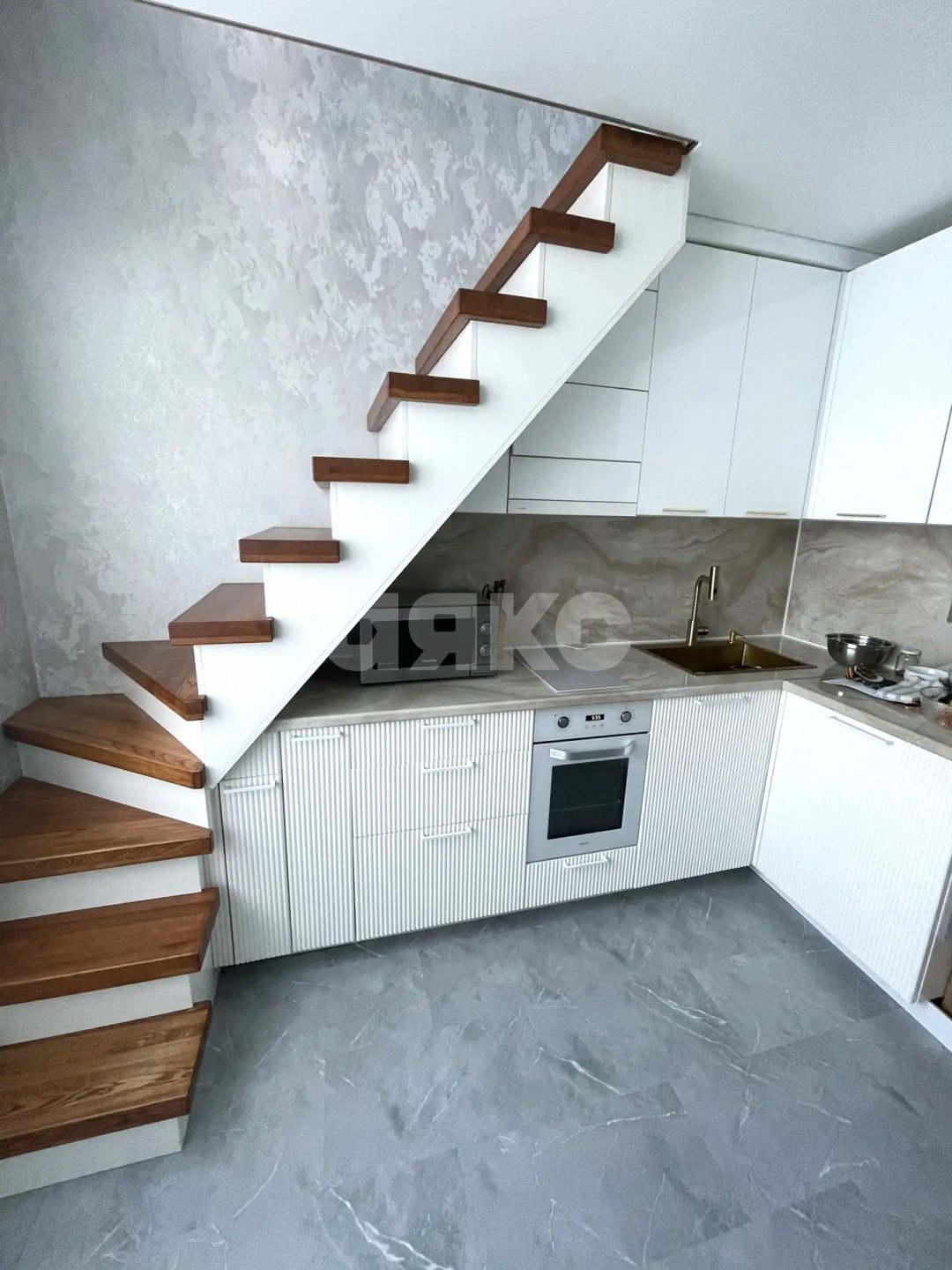 Фото №5: 2-комнатная квартира 47&nbsp;м², 2/4&nbsp;эт. - Сочи, Центральный, мкр. Донская, ул. Прохлада, 63