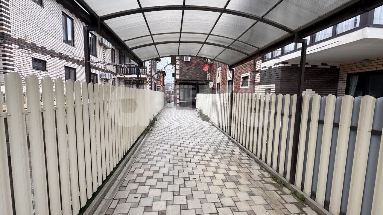 Фото №6: 2-комнатная квартира 55&nbsp;м², 1/2&nbsp;эт. - Витязево, ул. Новосёлов, 52