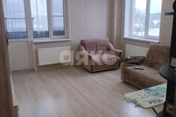 Фото №1: 1-комнатная квартира 46 м², 2/3 эт. - Саратовская, ул. Ленина, 77