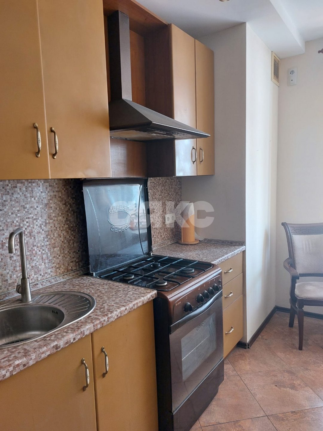 Фото №3: 2-комнатная квартира 72&nbsp;м², 6/10&nbsp;эт. - Волгоград, р. Ворошиловский, ул. Баррикадная, 19А