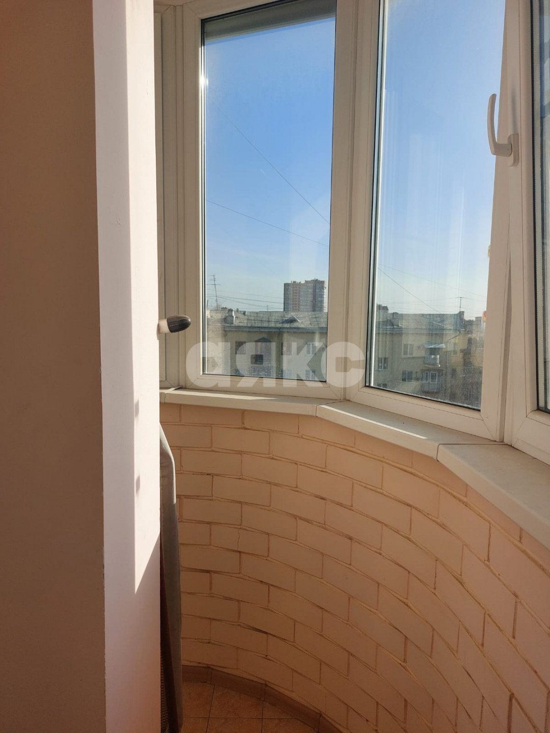 Фото №5: 2-комнатная квартира 72&nbsp;м², 6/10&nbsp;эт. - Волгоград, р. Ворошиловский, ул. Баррикадная, 19А