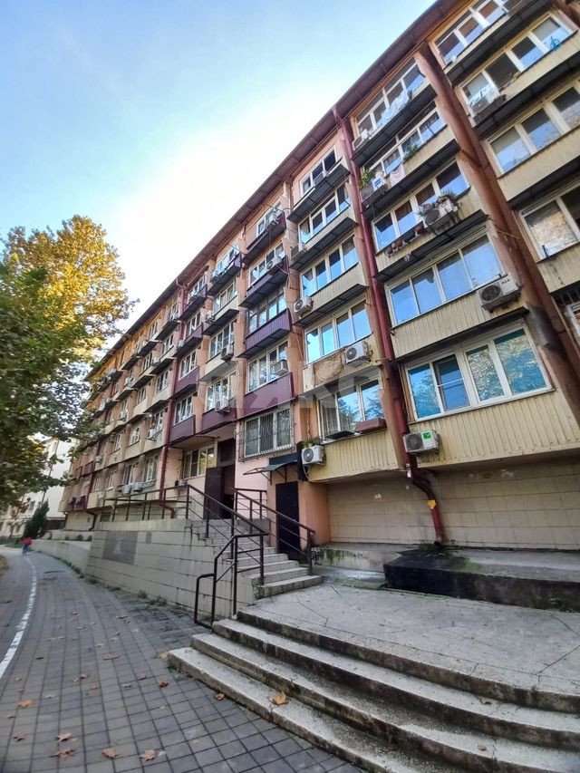 Фото №10: Студия 18&nbsp;м², 4/5&nbsp;эт. - Сочи, Центральный, мкр. Донская, ул. Донская, 19