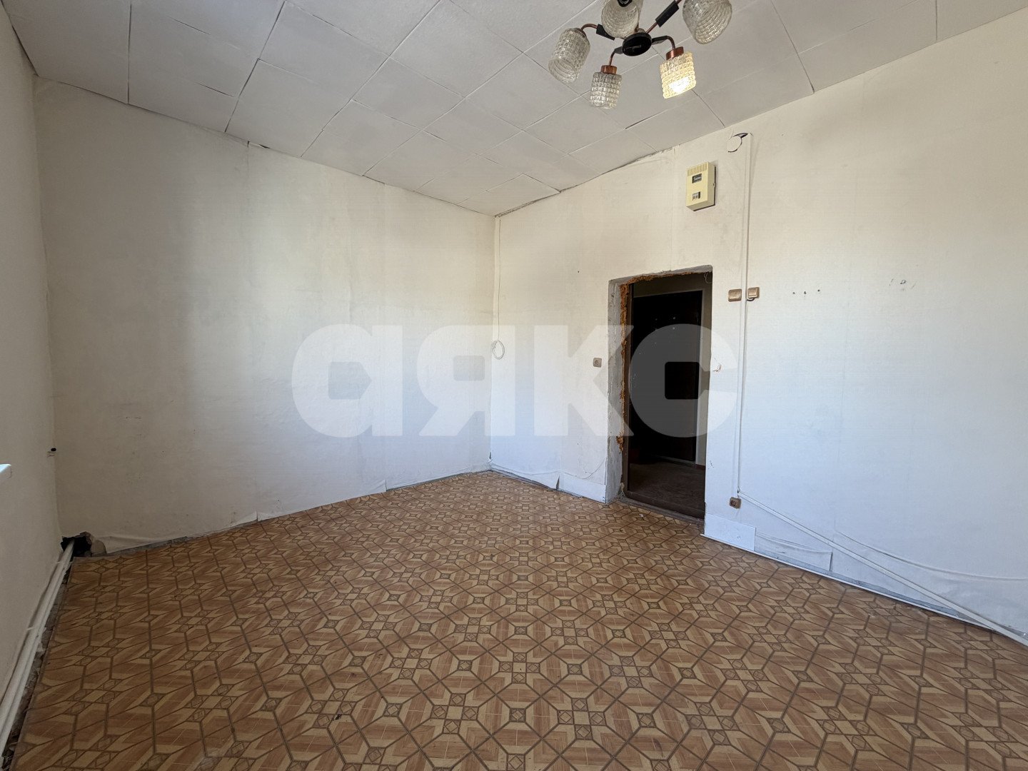 Фото №4: Коммерция 17&nbsp;м², 2/2&nbsp;эт. - Ясногорск, ул. Заводская, 6