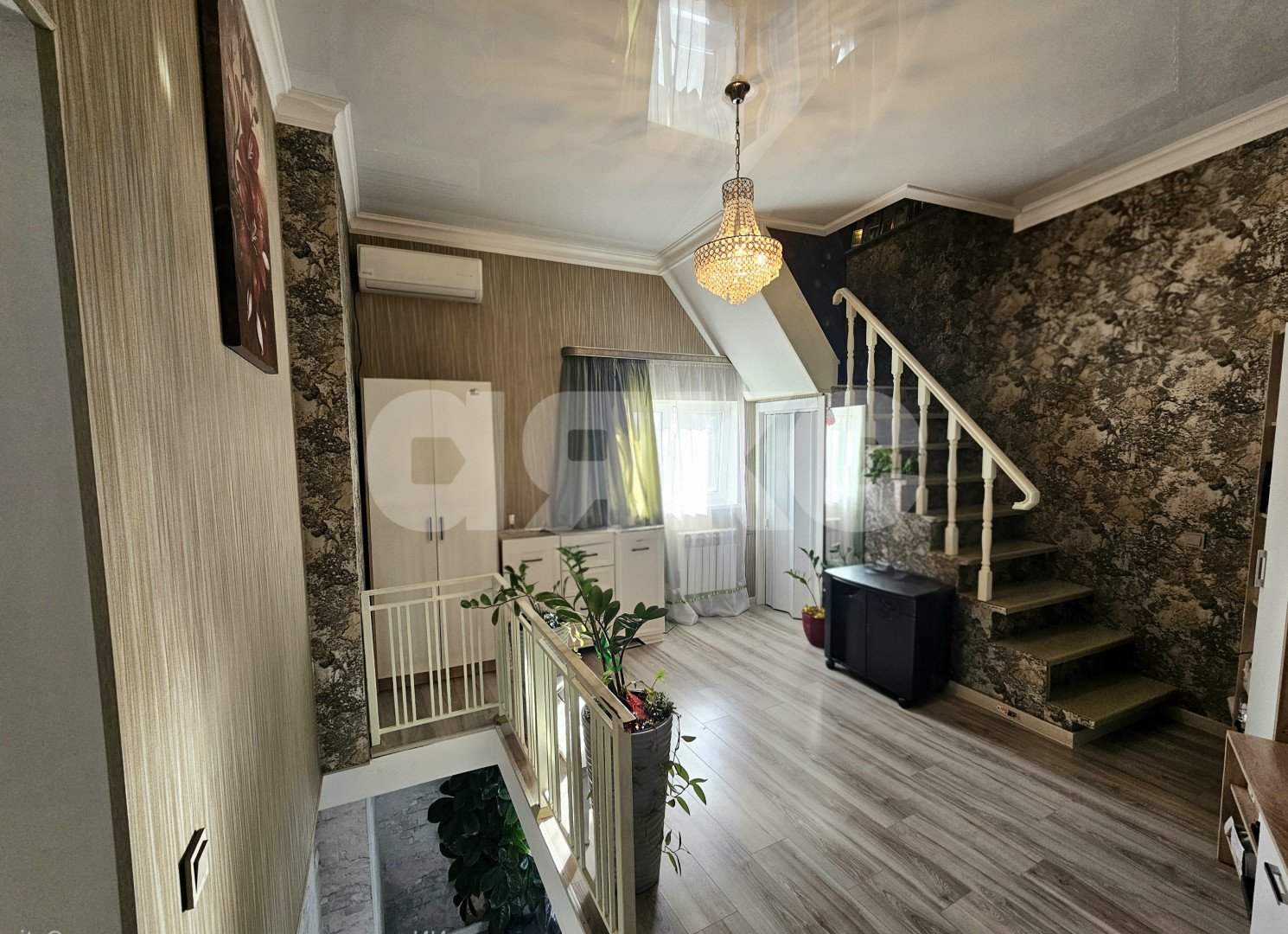 Фото №16: Апартаменты 130&nbsp;м², 1/3&nbsp;эт. - Сочи, Центральный, мкр. Завокзальный, ул. Севастопольская, 10/4Б