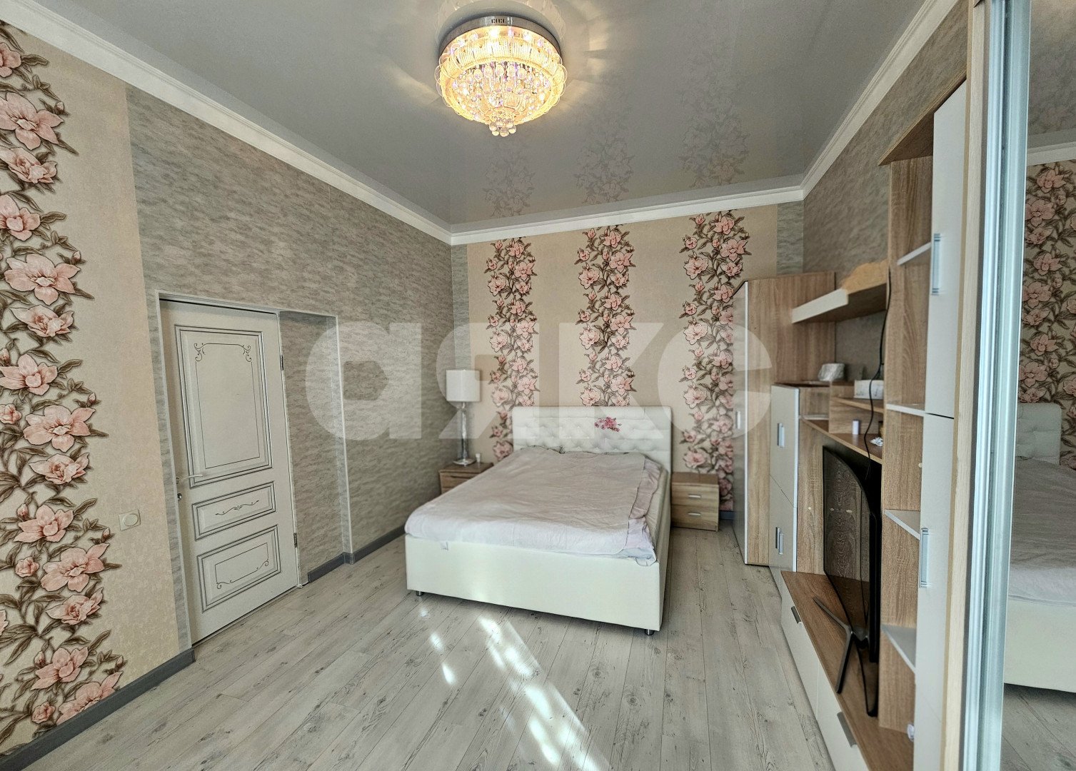 Фото №19: Апартаменты 130&nbsp;м², 1/3&nbsp;эт. - Сочи, Центральный, мкр. Завокзальный, ул. Севастопольская, 10/4Б