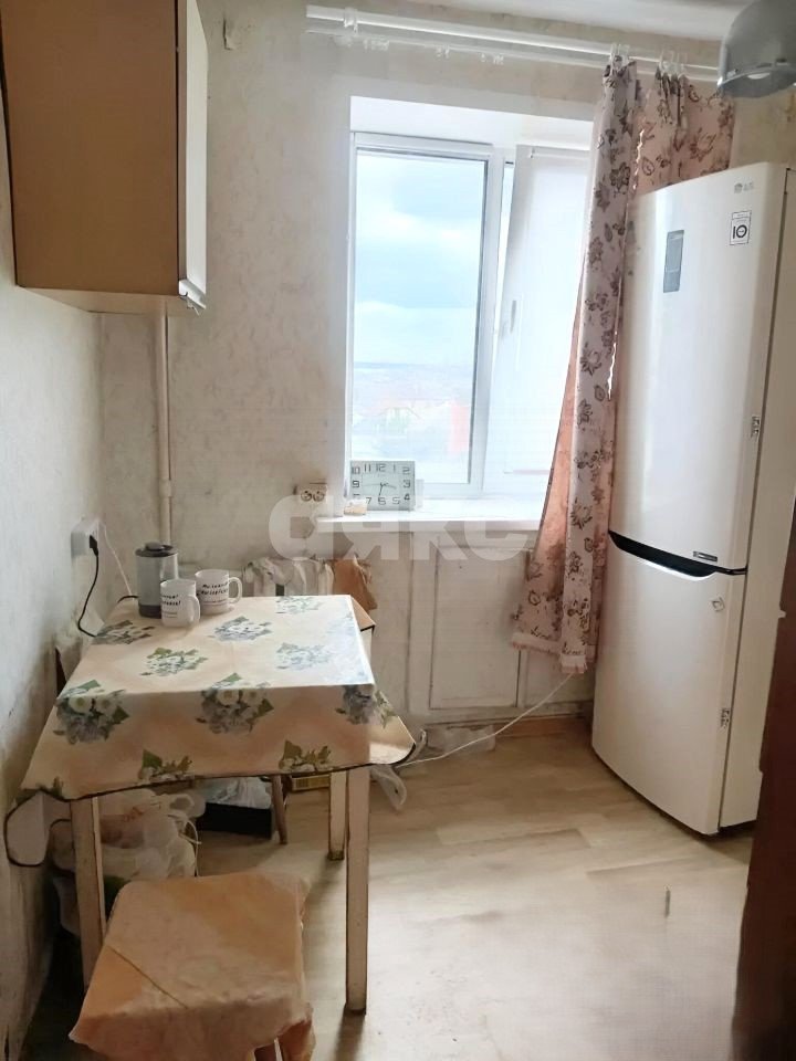 Фото №12: 3-комнатная квартира 57&nbsp;м², 4/5&nbsp;эт. - Волгоград, Дзержинский, мкр. 119-й, пр-кт Маршала Жукова, 161