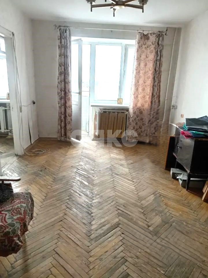 Фото №3: 3-комнатная квартира 57&nbsp;м², 4/5&nbsp;эт. - Волгоград, Дзержинский, мкр. 119-й, пр-кт Маршала Жукова, 161