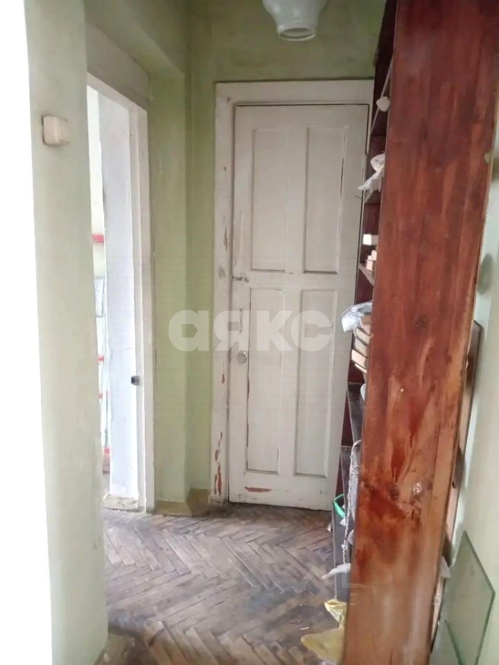 Фото №5: 3-комнатная квартира 57&nbsp;м², 4/5&nbsp;эт. - Волгоград, Дзержинский, мкр. 119-й, пр-кт Маршала Жукова, 161